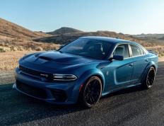 世俱杯决赛-东方雄狮撕裂爵士防线，布克神级数据诠释统治力