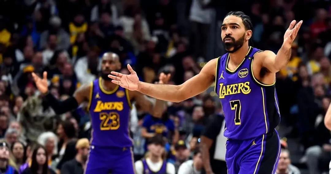 世俱杯2025-凯尔特人擒下湖人，沃克终场绝杀