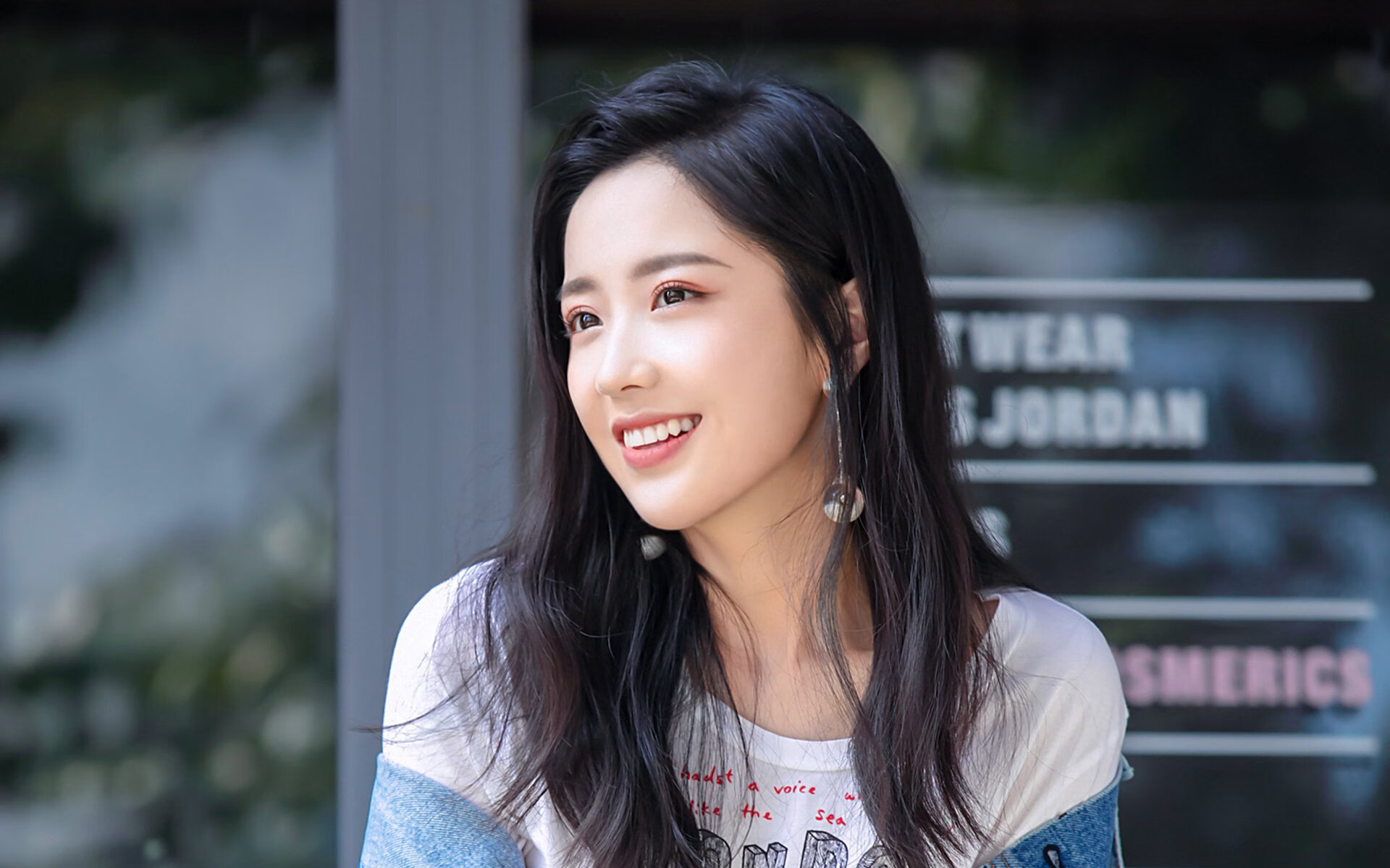 世俱杯奖金-乔治狂暴输出统治攻防,浙江队多点开花连续得分压制山西